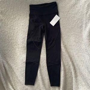 Athleta Cold Front Hybrid Run Tight